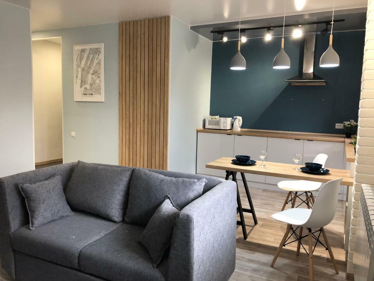 Студия "Loft" Lägenhet Pavlodar Exteriör bild