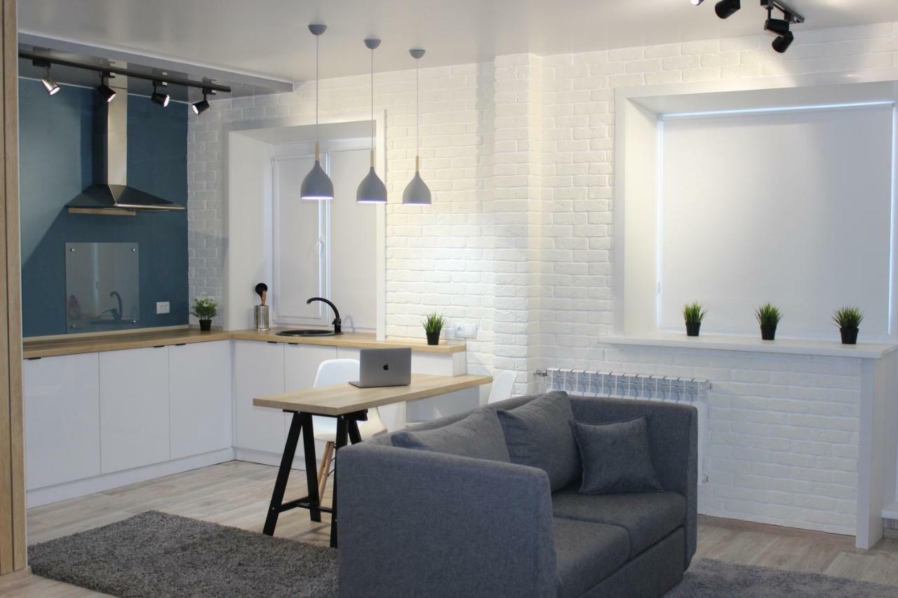 Студия "Loft" Lägenhet Pavlodar Exteriör bild